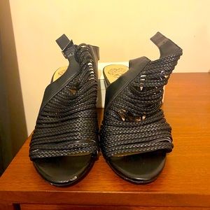 Vince Camuto Sandals